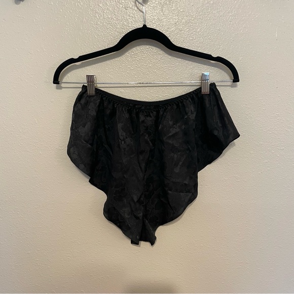 Vintage Gold Label Victoria Secret Set Medium And Large Black Satin Tank EUC - Picture 9 of 11